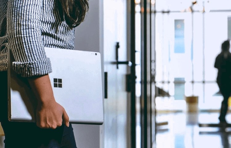 Microsoft ������� ����� ����� ���������� Windows 10