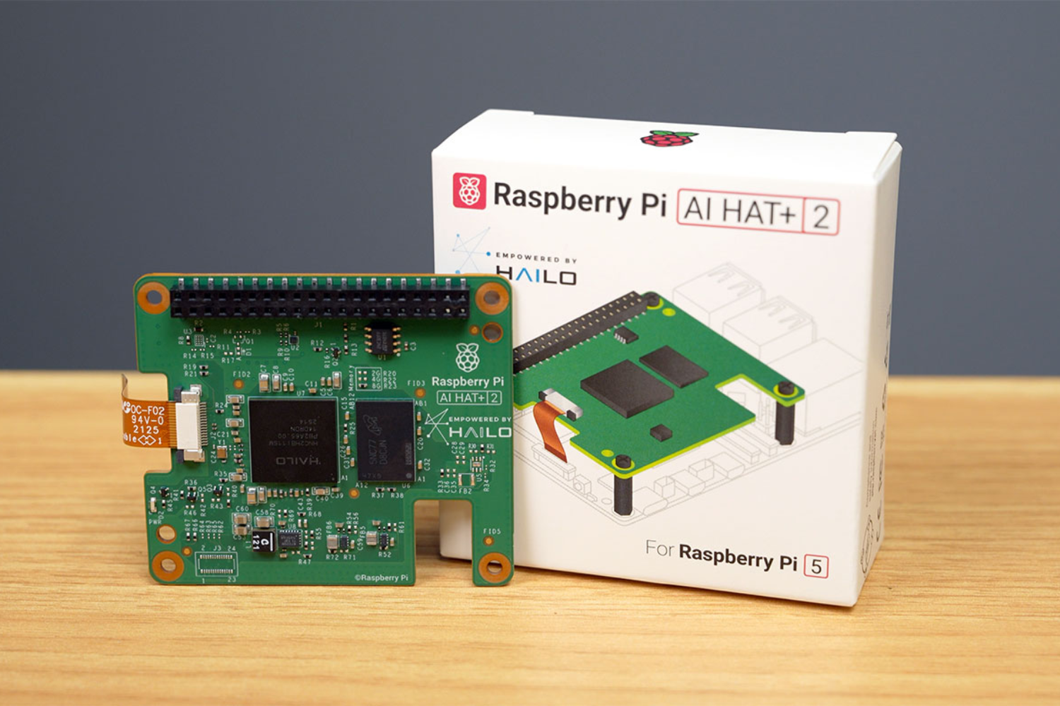 Вышел Raspberry Pi AI HAT+ 2: ИИ-ускоритель с 40 TOPS и 8 ГБ памяти для запуска генеративных моделей