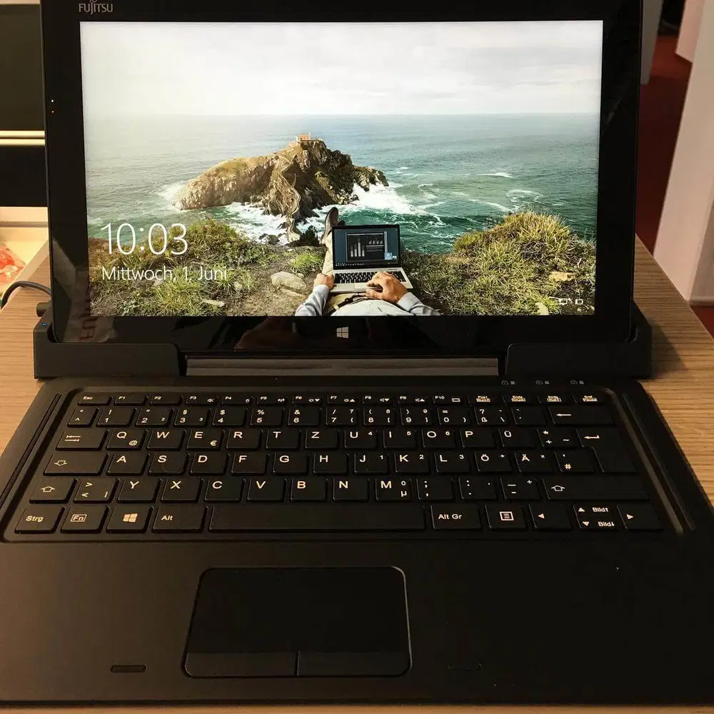 ISO-������ Windows 10 Build 14342 �������� ��� ��������