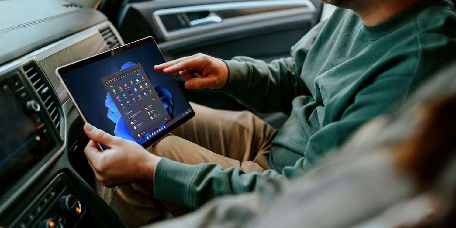 �������