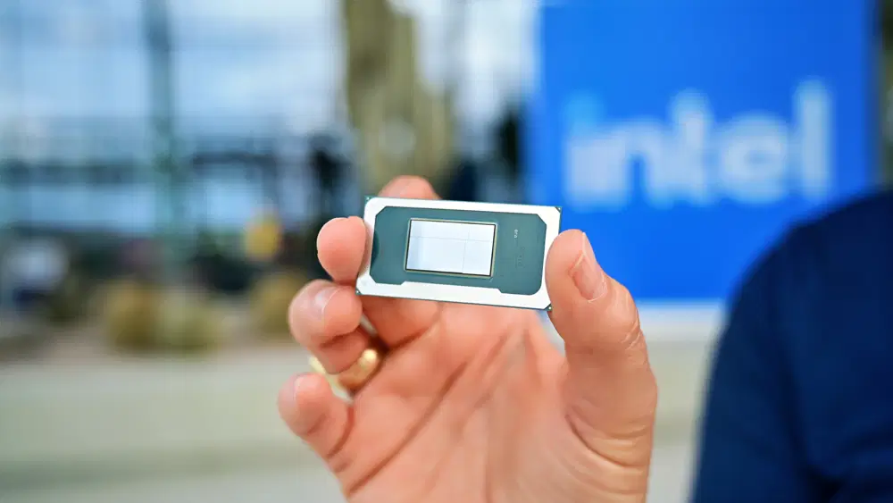 Инженерный образец Intel Panther Lake