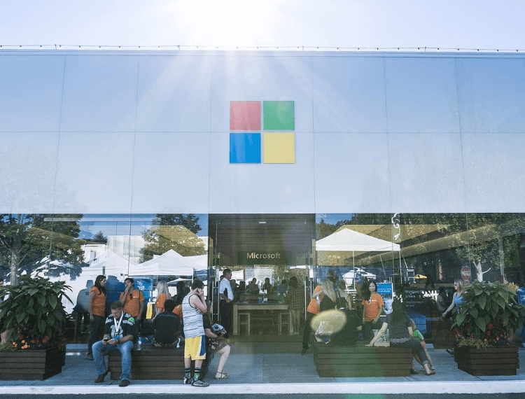 Microsoft �������� ����� ���������� ������������